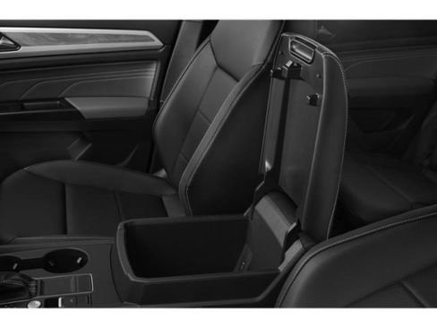 Used 2021 Volkswagen Atlas Cross Sport SE FWD image 17