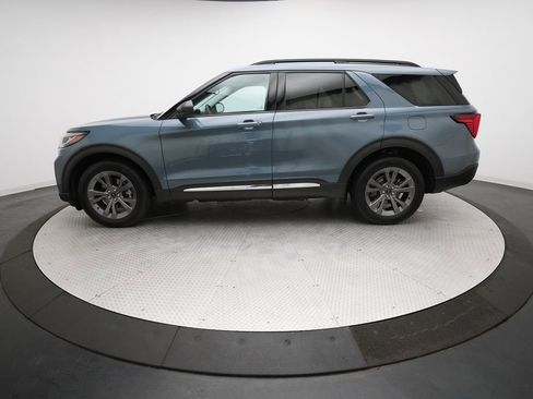 Used 2025 Ford Explorer Active w/ Active Comfort Package image 24