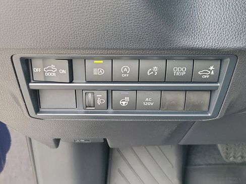 New 2026 Toyota Tundra SR5 AWD/4WD image 29