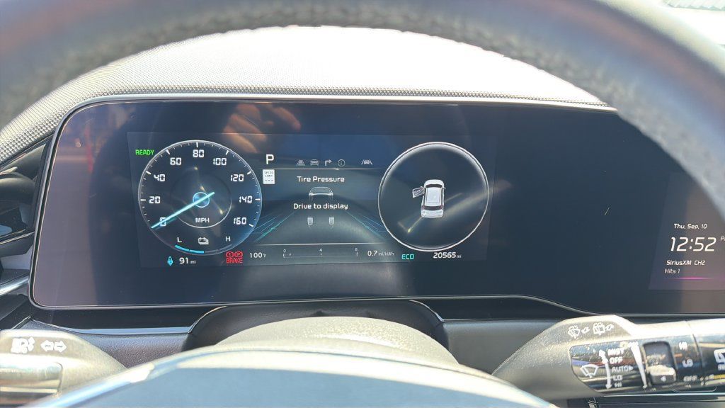 Used 2023 Kia Niro Wind FWD image 20