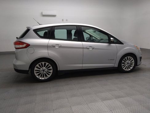 Used 2017 Ford C-MAX SE image 10
