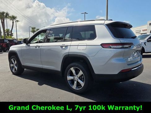 Certified 2024 Jeep Grand Cherokee L Limited w/ Luxury Tech Group II image 5