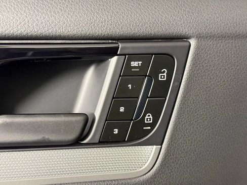 New 2026 Porsche Cayenne Coupe image 27