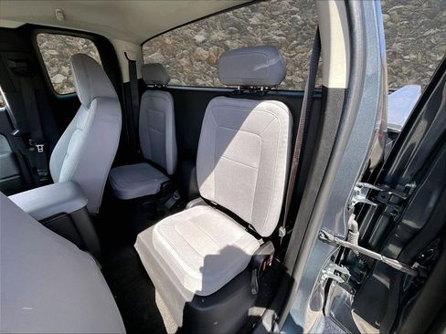 Used 2015 Chevrolet Colorado W/T w/ WT Convenience Package RWD image 24