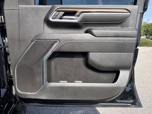 Certified 2025 Chevrolet Silverado 2500 LT w/ Z71 Chrome Sport Edition image 26