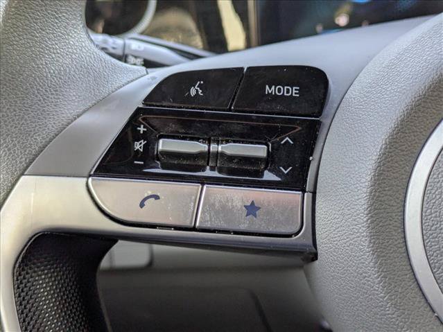 Used 2024 Hyundai Elantra SEL FWD image 5