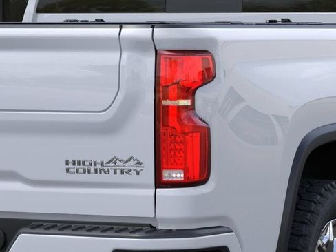 New 2026 Chevrolet Silverado 2500 High Country w/ High Country Premium Package AWD/4WD image 11