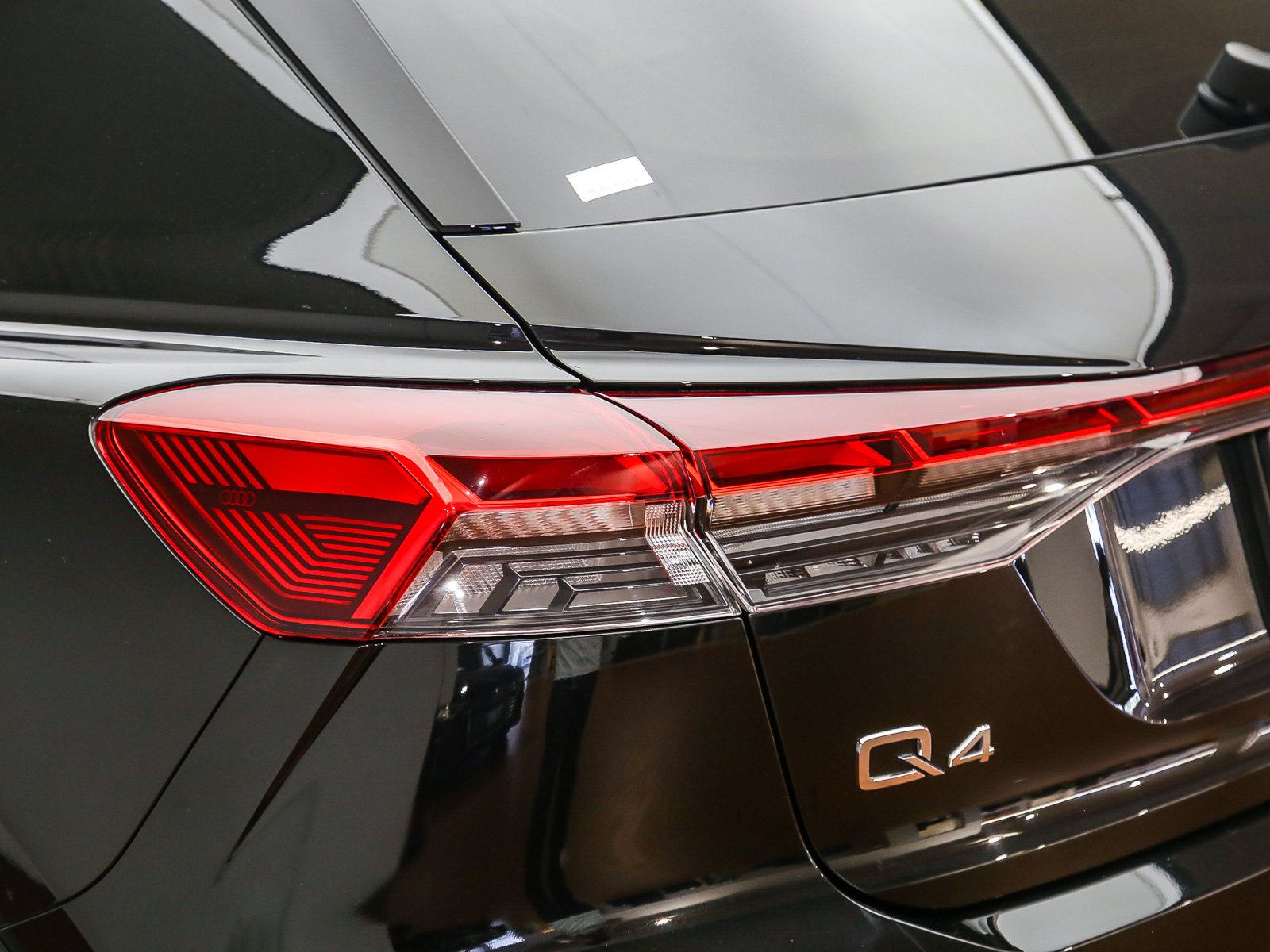 Certified 2023 Audi Q4 e-tron Premium w/ Convenience Package AWD/4WD image 12