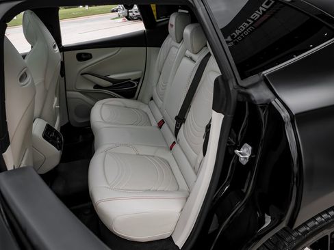 Used 2023 Aston Martin DBX 707 image 34