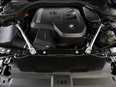 New 2026 BMW 530i xDrive w/ M Sport Package image 23
