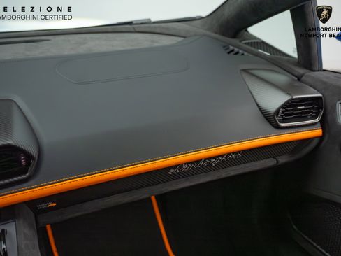 Used 2024 Lamborghini Huracan Tecnica image 31