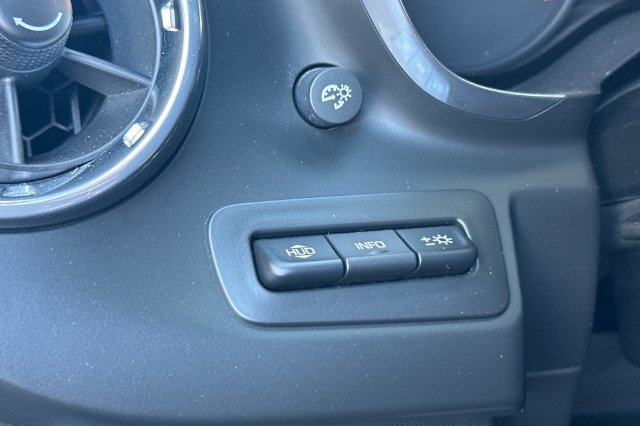 Used 2019 Chevrolet Camaro SS RWD image 29
