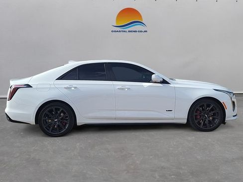 Used 2020 Cadillac CT4 V w/ Climate Package AWD/4WD image 4