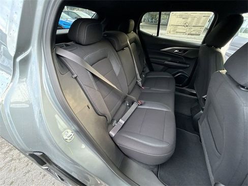 New 2026 Chevrolet Equinox EV LT image 25