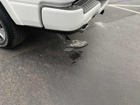 Used 2022 RAM 1500 Laramie w/ Sport Appearance Package image 46