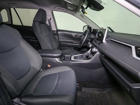 Used 2023 Toyota RAV4 LE image 16