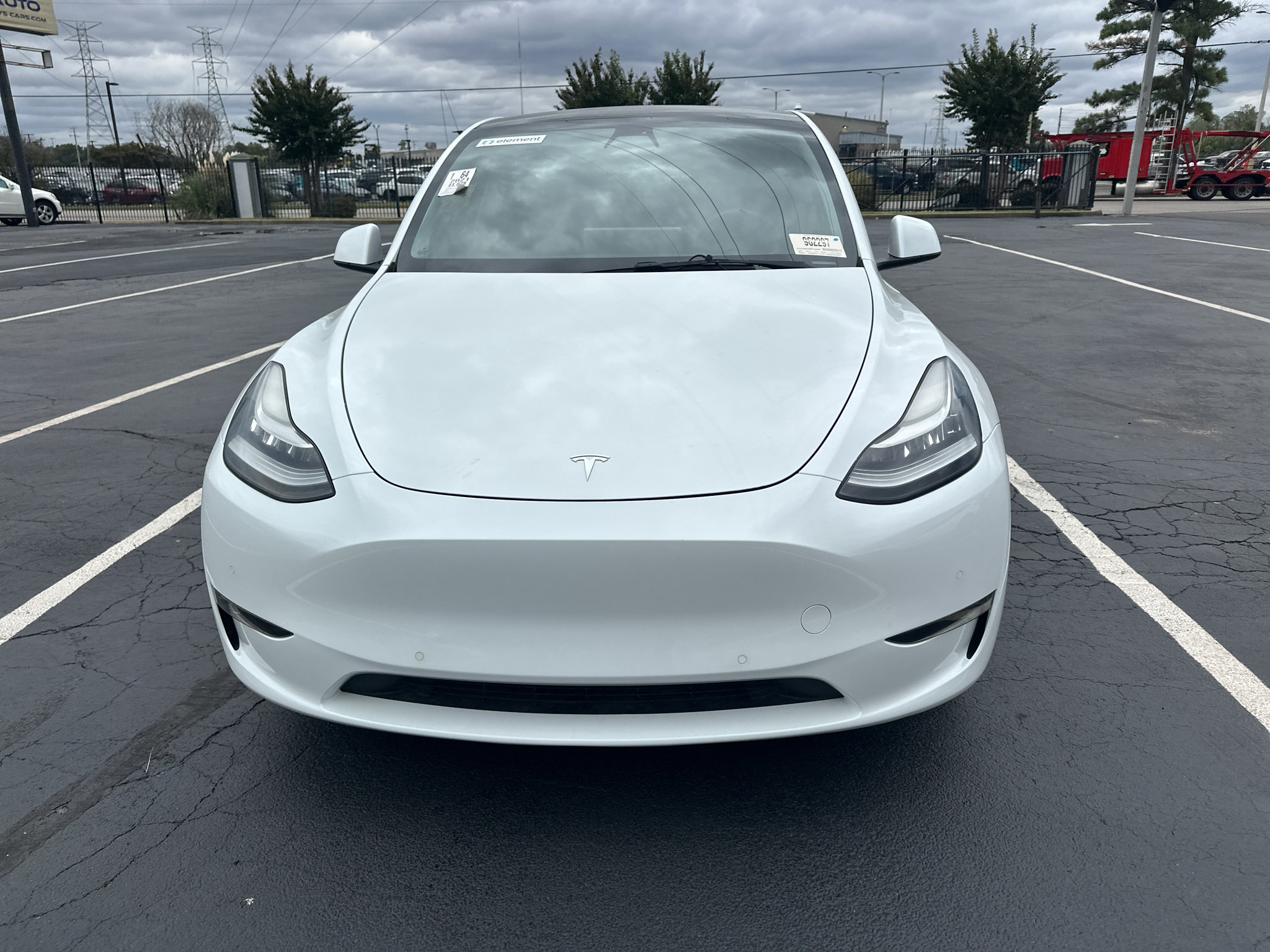 Used 2021 Tesla Model Y Long Range AWD/4WD image 2