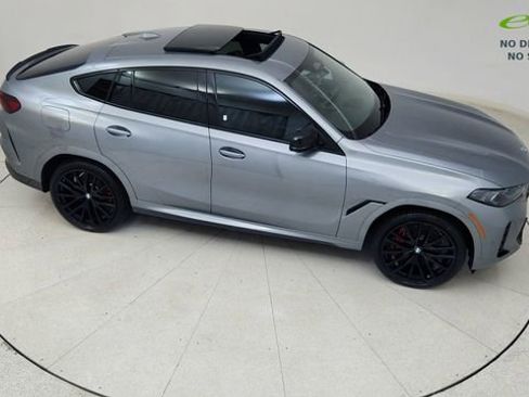 Used 2025 BMW X6 M60i AWD/4WD image 76