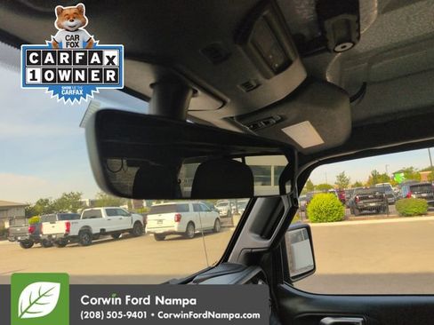Used 2023 Jeep Wrangler Unlimited w/ Cold Weather Group AWD/4WD image 21
