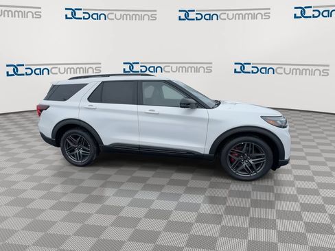 New 2026 Ford Explorer ST w/ Sun And Sound Package AWD/4WD image 9