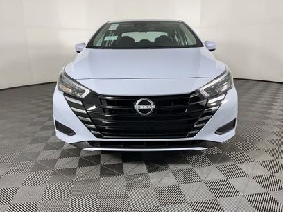 New 2025 Nissan Versa SV w/ Trunk Package