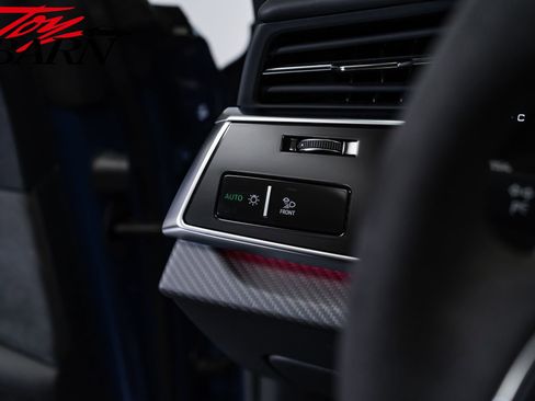 Used 2025 Audi RS Q8 performance AWD/4WD image 31