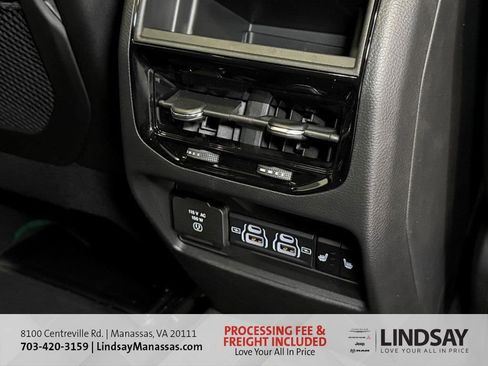New 2025 Jeep Grand Cherokee Limited w/ Luxury Tech Group II AWD/4WD image 15