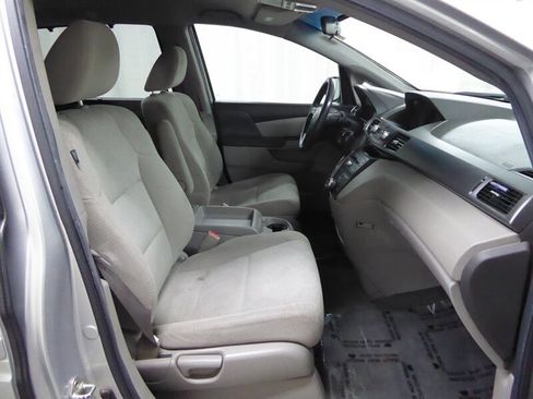 Used 2012 Honda Odyssey EX image 23
