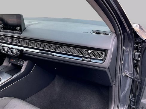 Used 2024 Honda Civic EX image 18