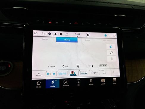 Used 2023 Jeep Grand Cherokee L Summit AWD/4WD image 14