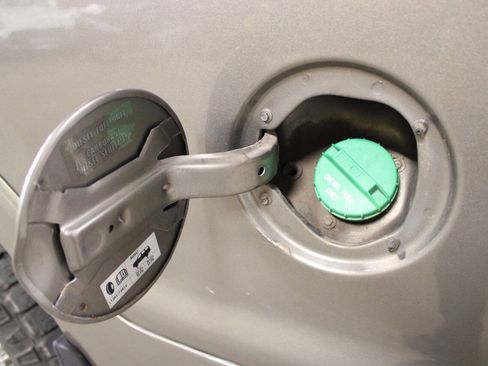 Used 2004 Ford Excursion Limited image 21