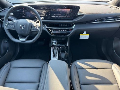 New 2026 Buick Envista Avenir FWD image 8