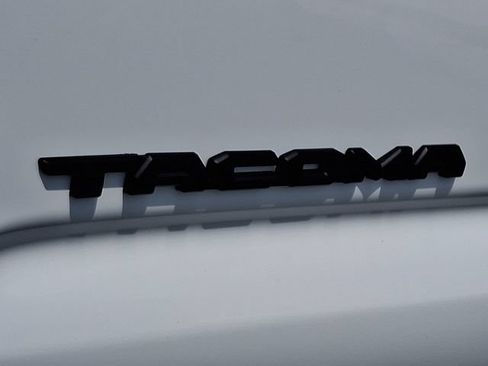 Certified 2023 Toyota Tacoma TRD Pro AWD/4WD image 8