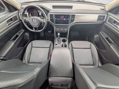Used 2019 Volkswagen Atlas SE image 18