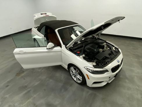 Used 2016 BMW 228i xDrive Convertible w/ M Sport Package AWD/4WD image 53
