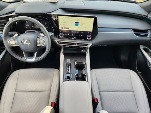 Certified 2025 Lexus RX 350 Premium Plus image 33