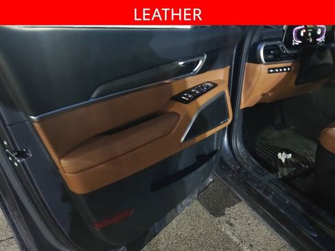 Used 2025 Kia Telluride EX X-Line AWD/4WD image 5