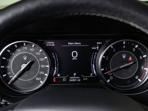 Used 2022 Maserati Levante GT image 21