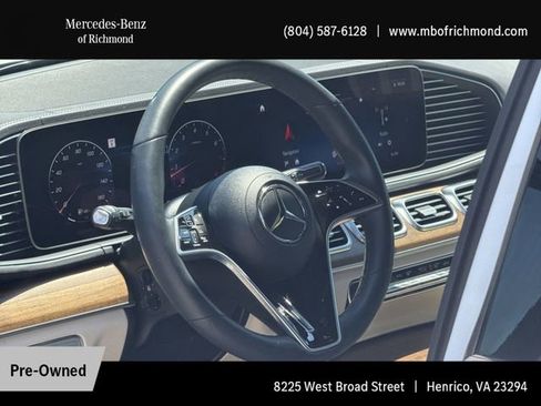 Used 2024 Mercedes-Benz GLS 450 4MATIC image 13