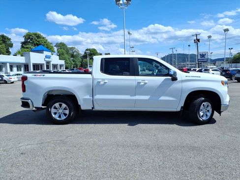 Certified 2026 Chevrolet Silverado 1500 LT AWD/4WD image 3