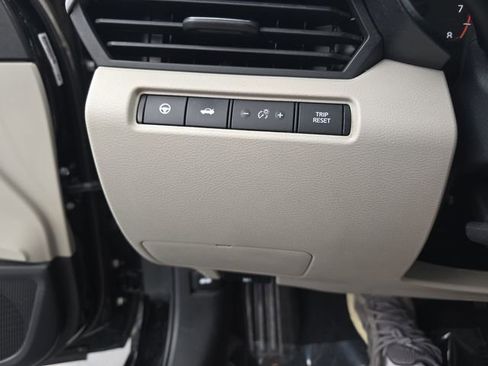 Used 2020 Nissan Altima 2.0 Platinum FWD image 40