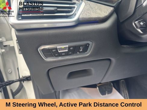 Used 2023 BMW X5 xDrive40i w/ M Sport Package AWD/4WD image 25