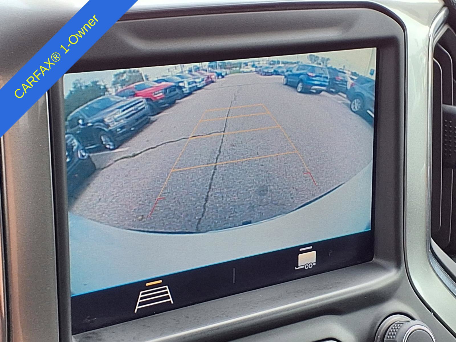 Used 2021 Chevrolet Silverado 1500 LT w/ Bed Protection Package AWD/4WD image 24
