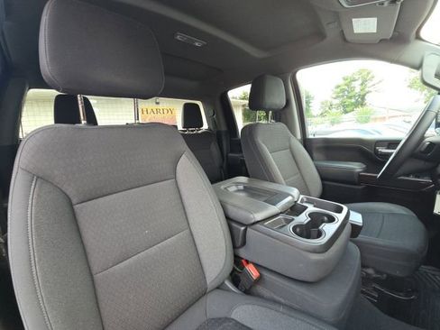 Used 2022 GMC Sierra 2500 SLE w/ X31 Off-Road Package image 18