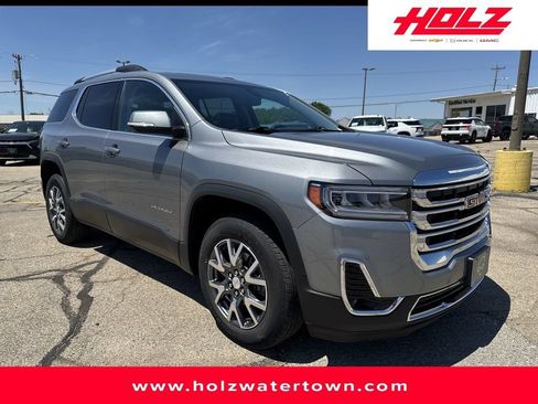 Certified 2023 GMC Acadia SLT w/ Preferred Package AWD/4WD image 6