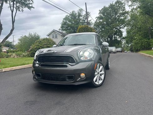 Used 2014 MINI Cooper Paceman S FWD image 2