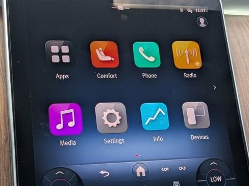 Used 2025 Mercedes-Benz C 300 C 300 image 24