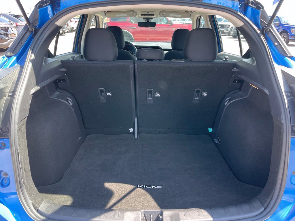 Used 2024 Nissan Kicks SV w/ Interior Electronics Package FWD image 25