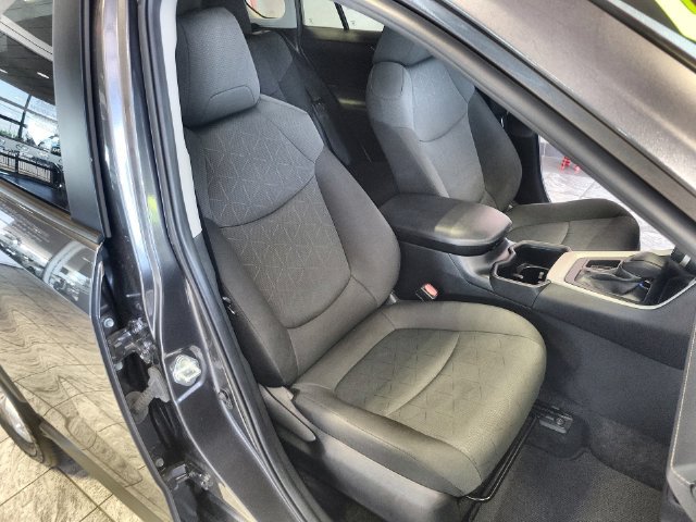 Used 2024 Toyota RAV4 XLE w/ Convenience Package FWD image 25