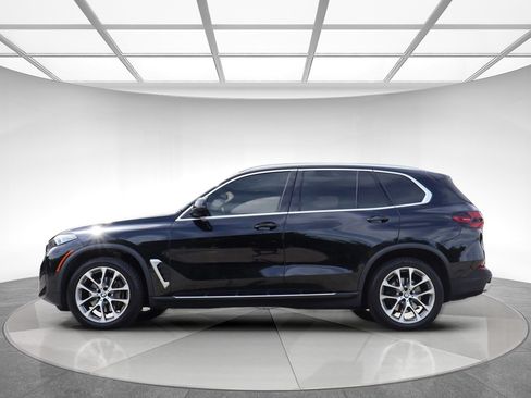 Used 2024 BMW X5 xDrive40i w/ Premium Package AWD/4WD image 4
